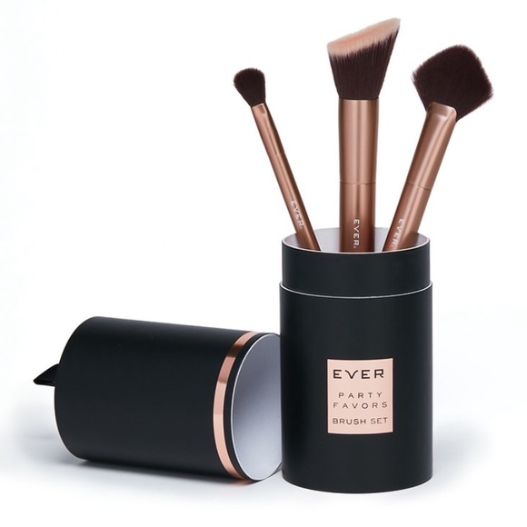 EVER 3pc Brush Set + Case - Picture 7 of 8